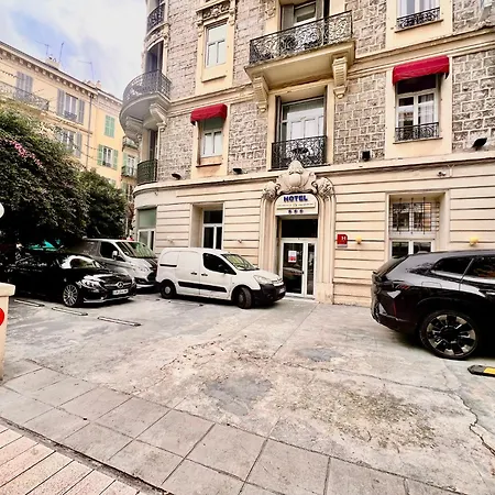Liberation Center - Private Balcony - 24&7 Reception - Luggage Storage Appart hôtel
